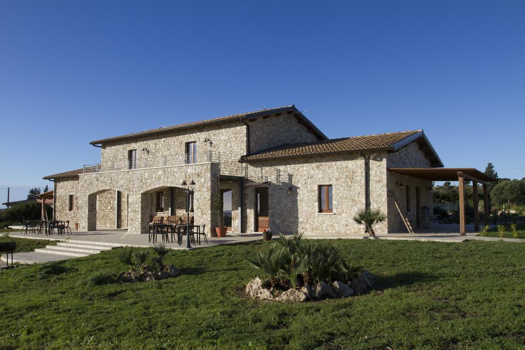 Portopalo Di Capo Passero B&B Al Tramonto Portopalo المظهر الخارجي الصورة